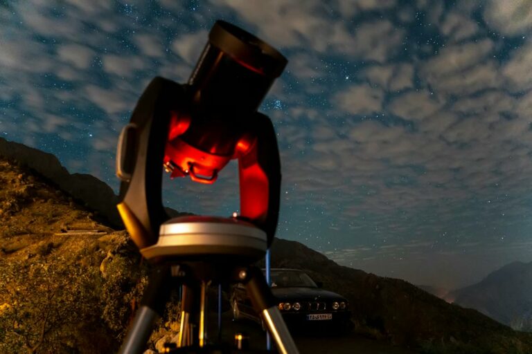 Should you Rent a Telescope? Tips, Benefits, and Resources in 2023